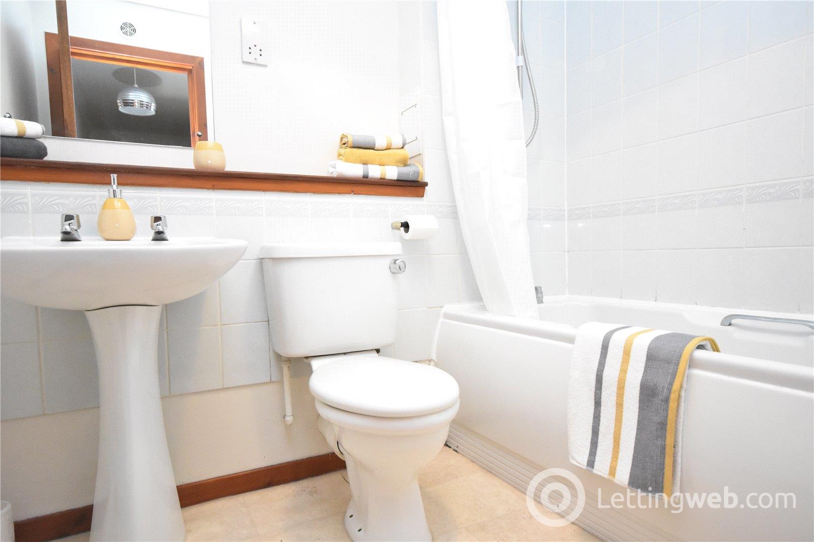 Property to rent in Mountview Gardens, Rosemount, Aberdeen, AB25