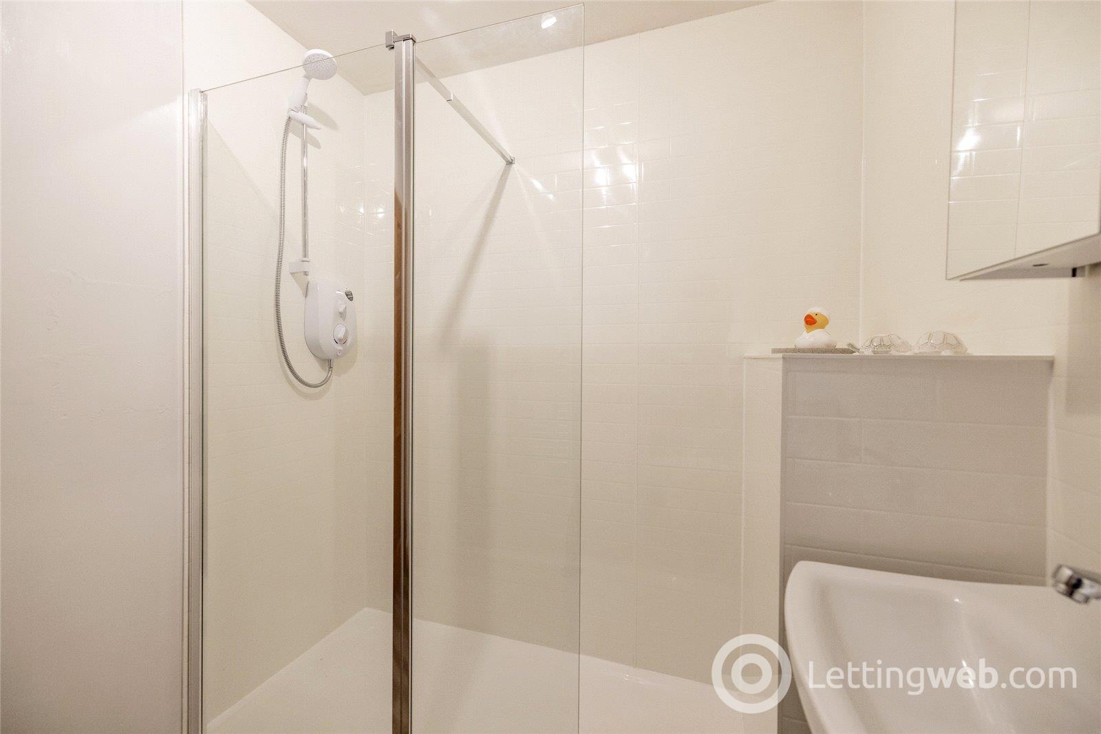 Property to rent in Great Northern Road, Aberdeen, AB24