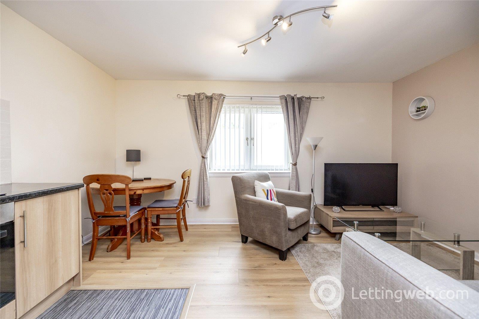 Property to rent in Great Northern Road, Aberdeen, AB24
