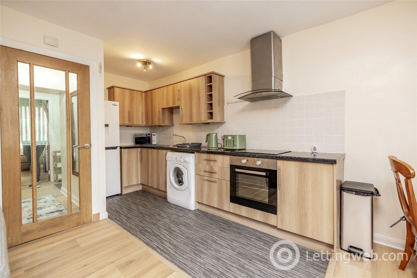 Property to rent in Great Northern Road, Aberdeen, AB24