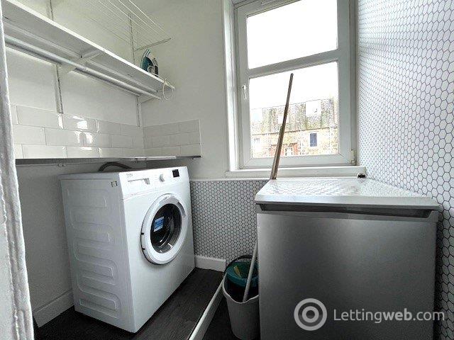 Property to rent in Jackson Terrace, Aberdeen, AB24
