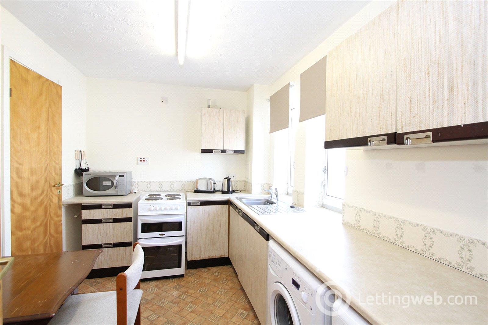 Property to rent in Ashvale Court, City Centre, Aberdeen, AB10