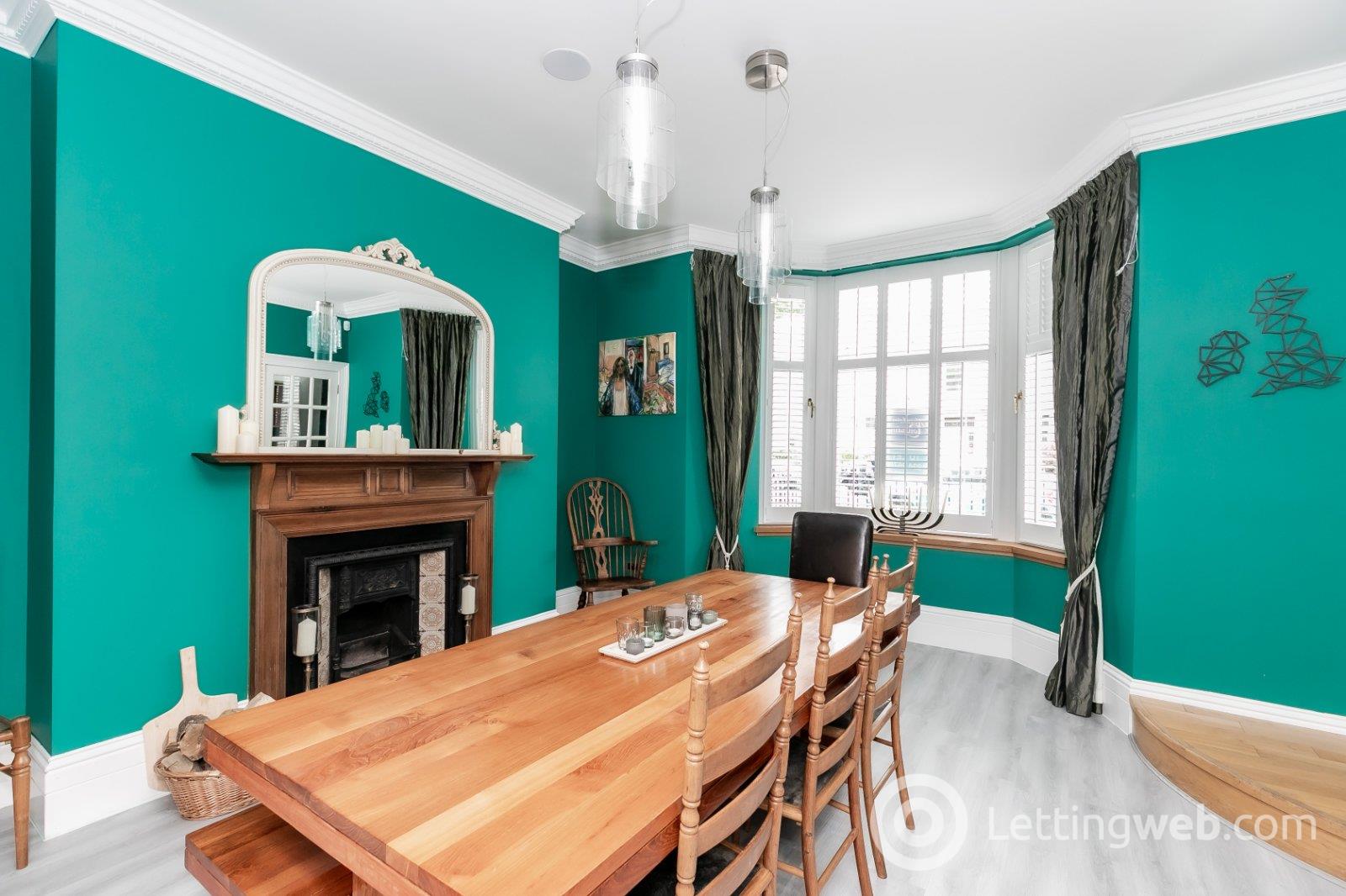 Property to rent in Forest Avenue, Aberdeen, AB15