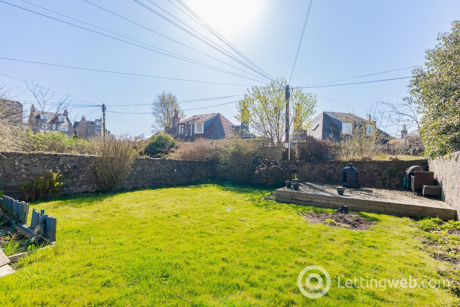 Property to rent in Fonthill Road, Ferryhill, Aberdeen, AB11