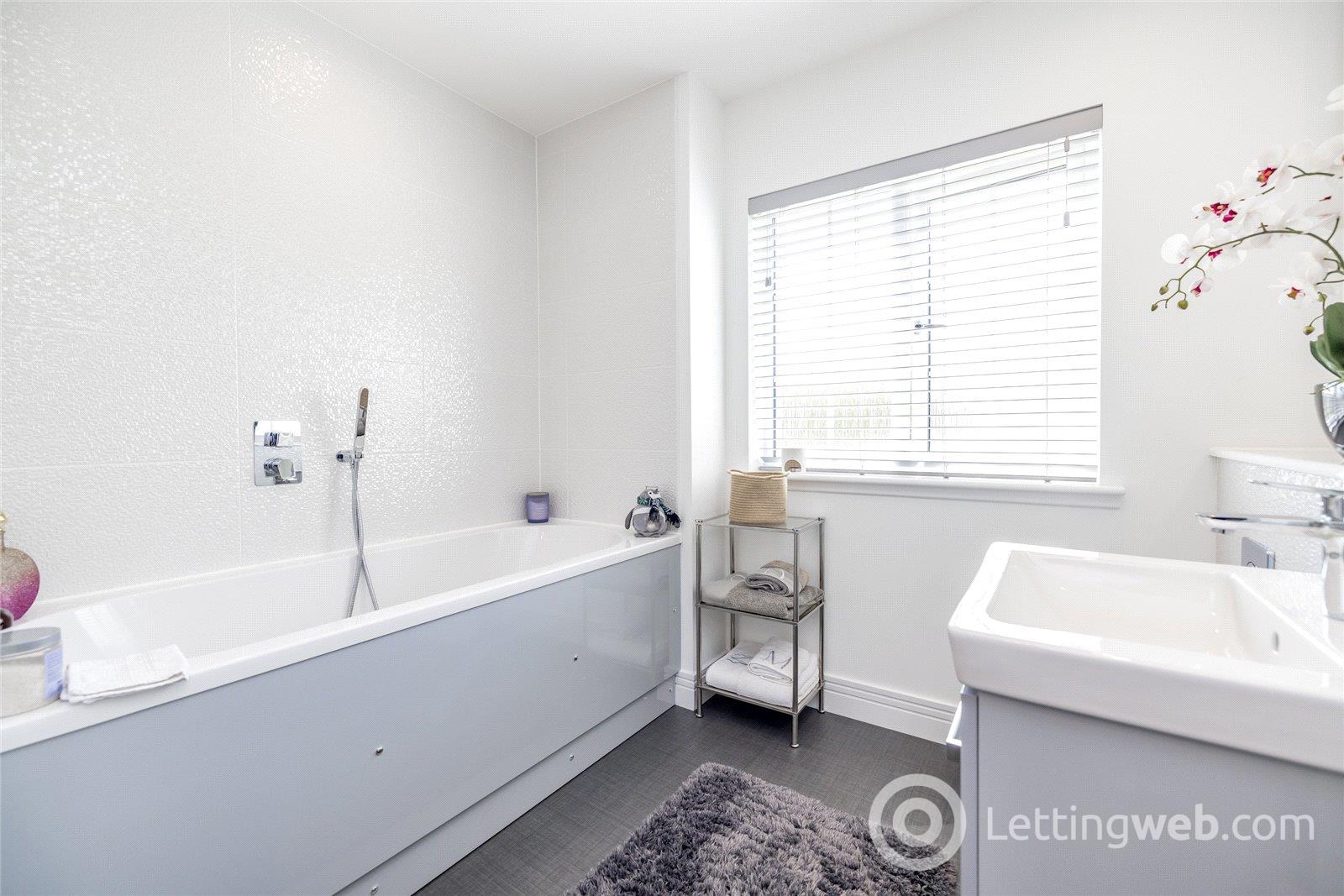 Property to rent in Milltimber Gardens Crescent, Milltimber, Aberdeen, AB13