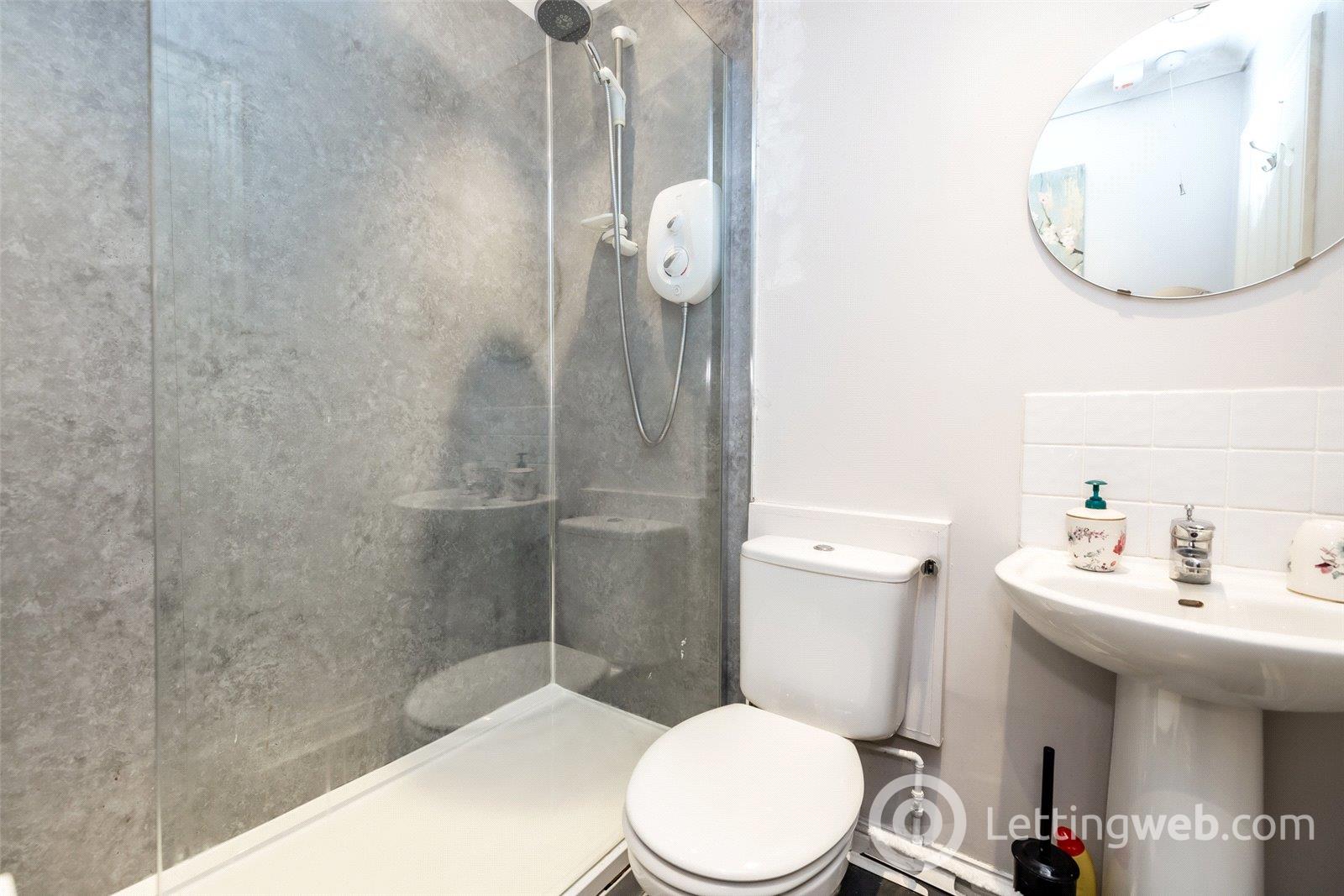 Property to rent in George Street, Top Floor Right, Aberdeen, AB25