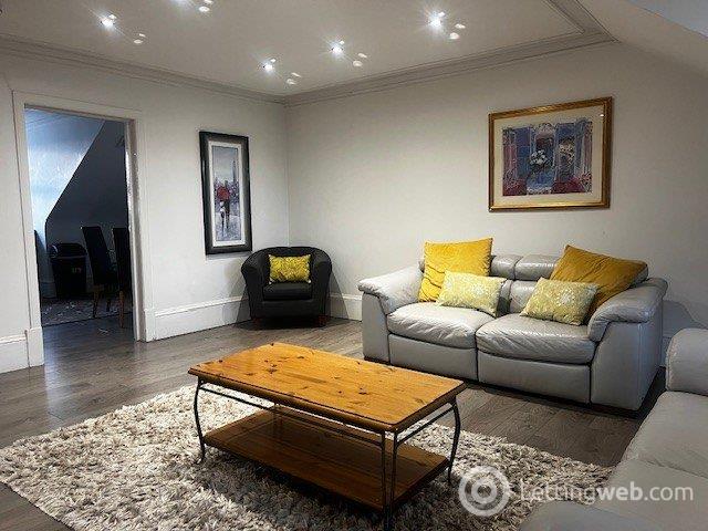 Property to rent in Union Street, City Centre, Aberdeen, AB11