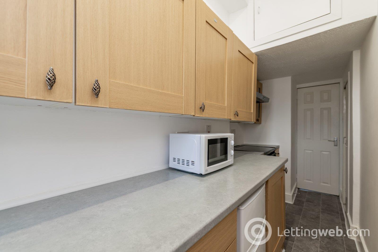 Property to rent in Charlotte Street, 2nd Floor Right, Aberdeen, AB25