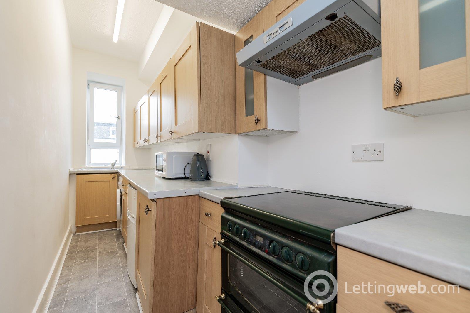 Property to rent in Charlotte Street, 2nd Floor Right, Aberdeen, AB25