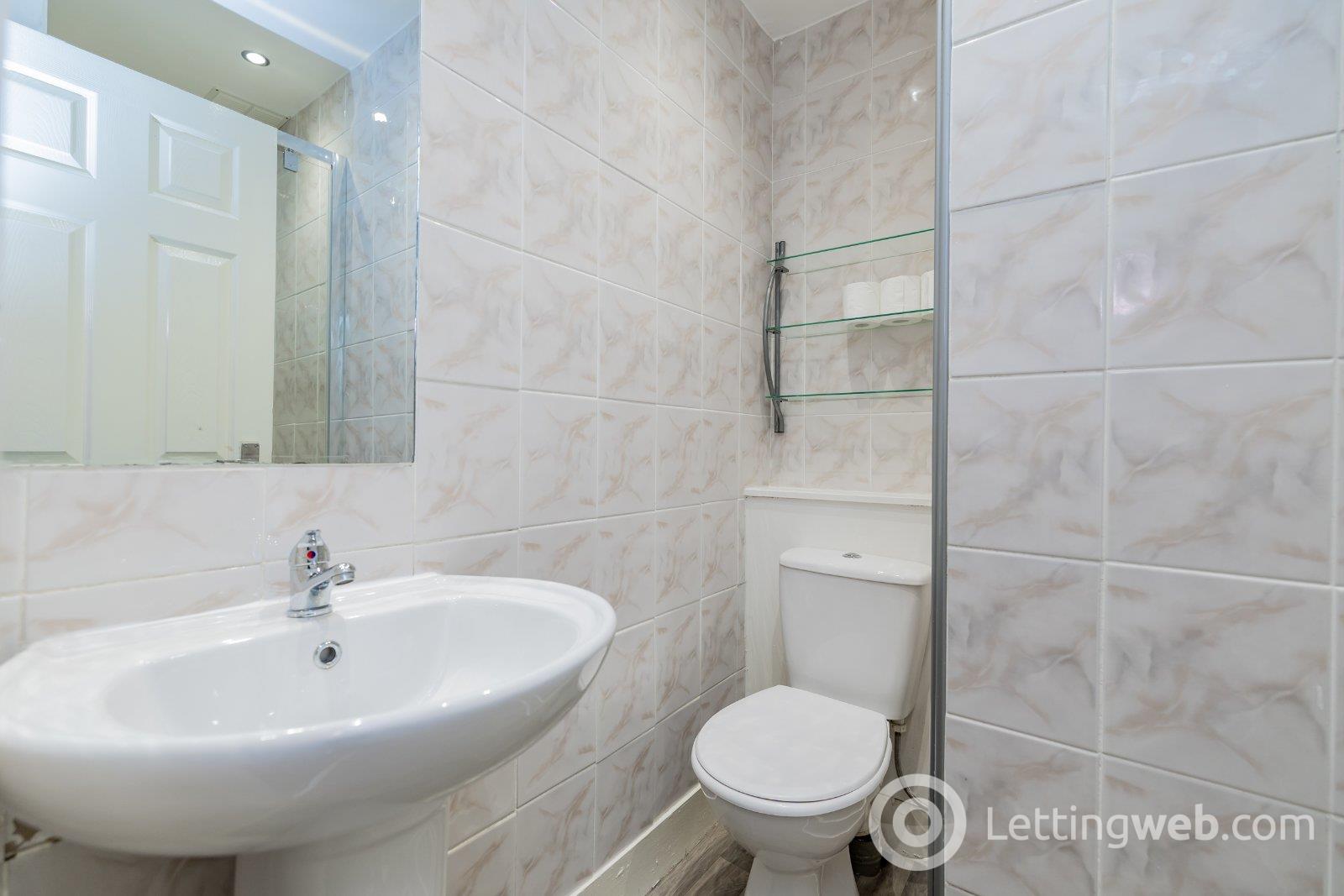 Property to rent in Charlotte Street, 2nd Floor Right, Aberdeen, AB25