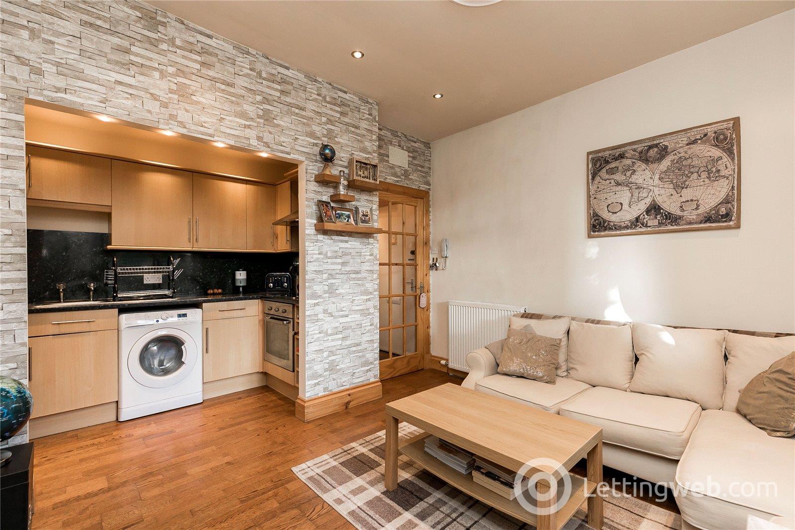 Property to rent in Claremont Street, Aberdeen, Aberdeenshire, AB10