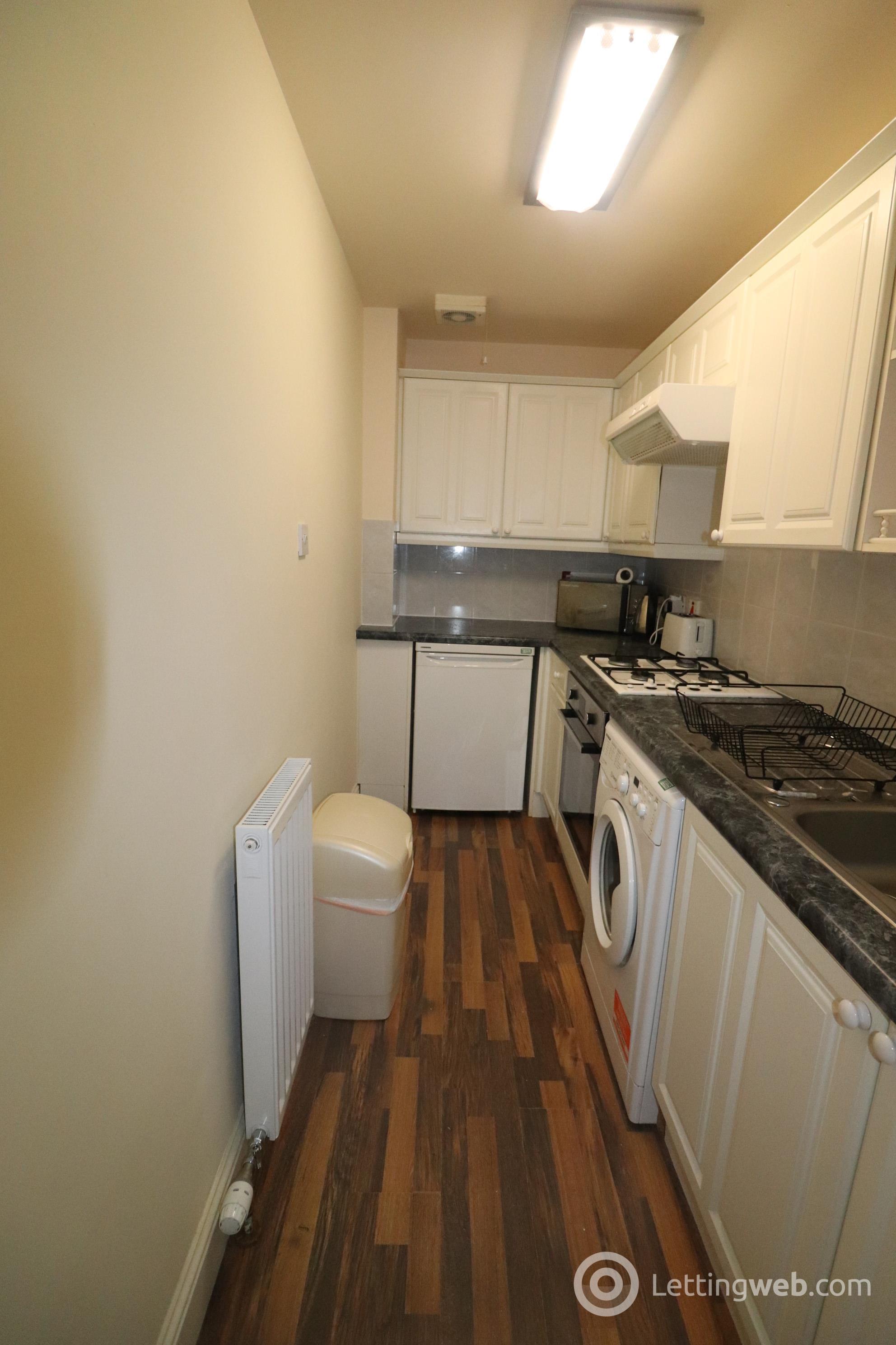 Property to rent in Union Grove, Aberdeen, AB10