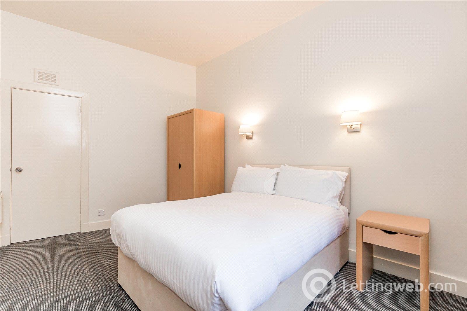 Property to rent in Baker Street, Aberdeen, AB25