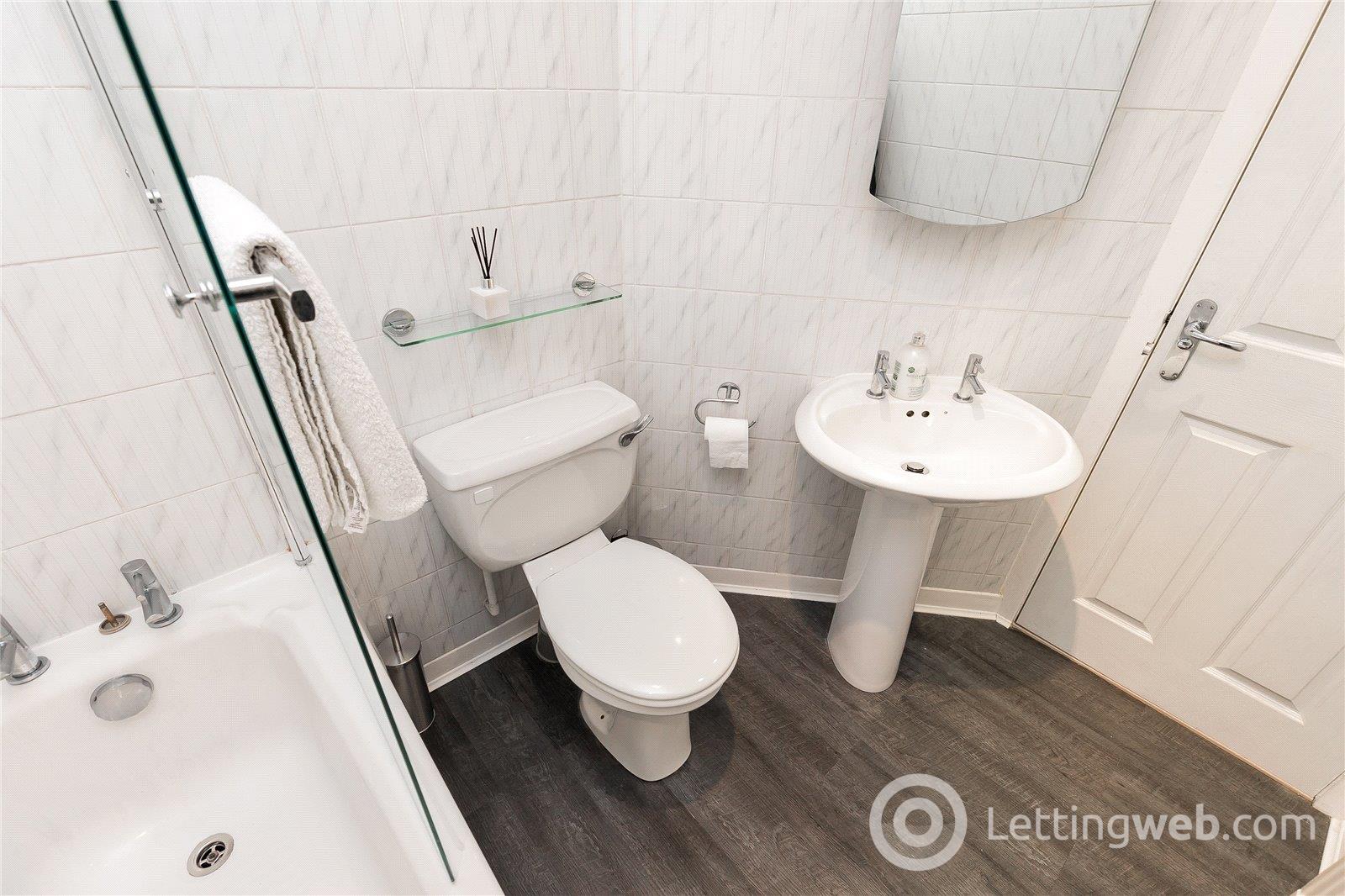 Property to rent in Northfield Place, Aberdeen, AB25