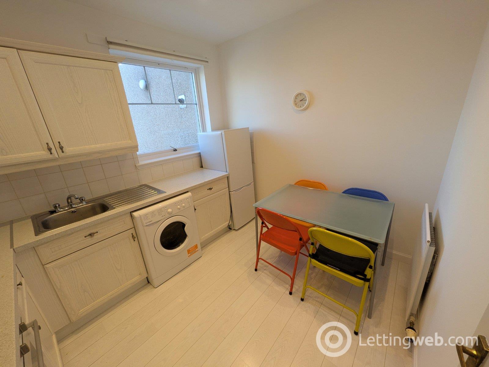 Property to rent in Charlotte Street, Aberdeen, AB25