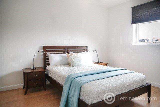 Property to rent in Charlotte Street, Aberdeen, AB25