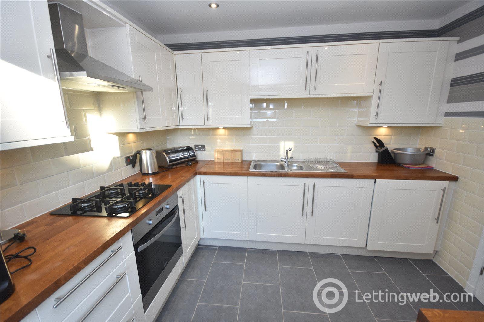 Property to rent in Crathie Gardens West, City Centre, Aberdeen, AB10