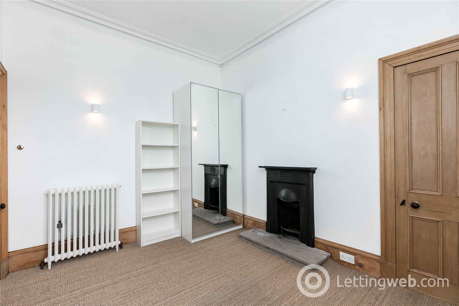 Property to rent in Whitehall Road, Aberdeen, AB25