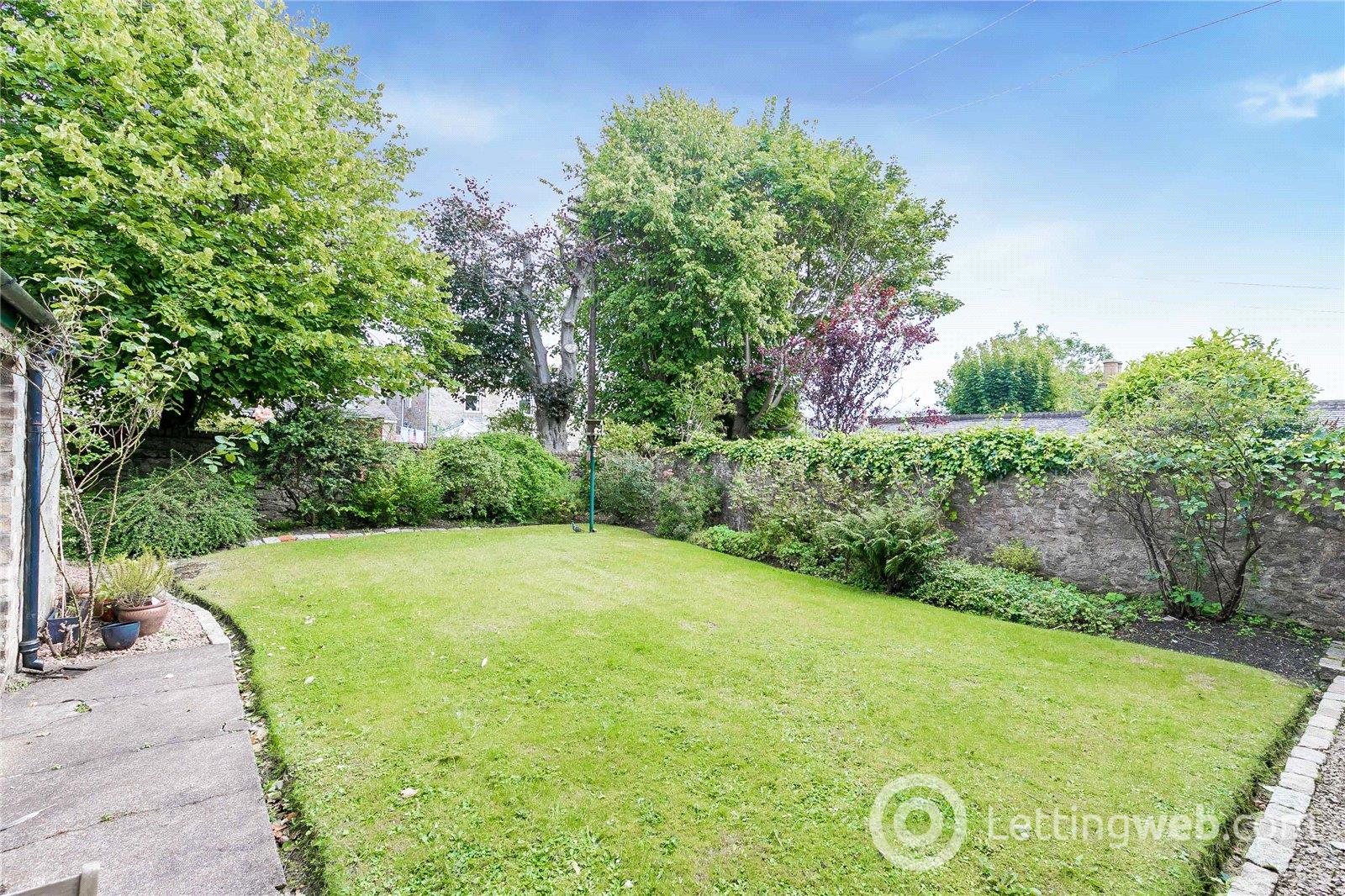 Property to rent in Whitehall Road, Aberdeen, AB25