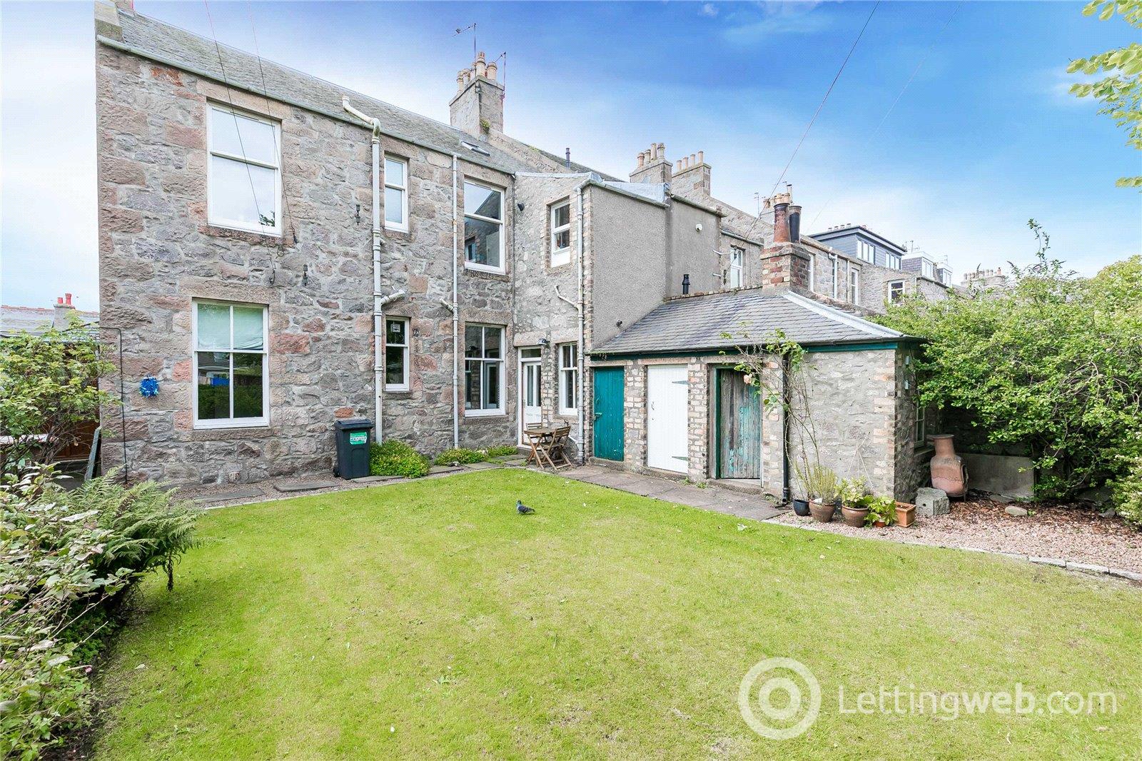 Property to rent in Whitehall Road, Aberdeen, AB25