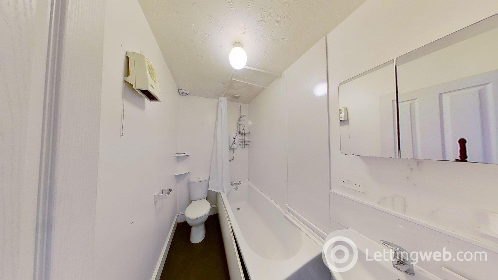 Property to rent in Rosebank Terrace, City Centre, Aberdeen, AB11