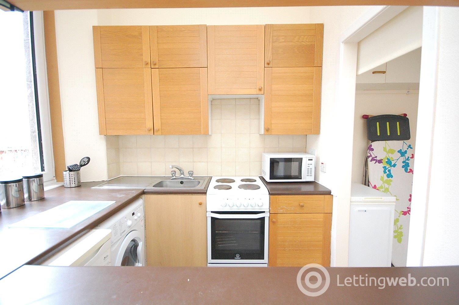 Property to rent in Union Grove, West End, Aberdeen, AB10