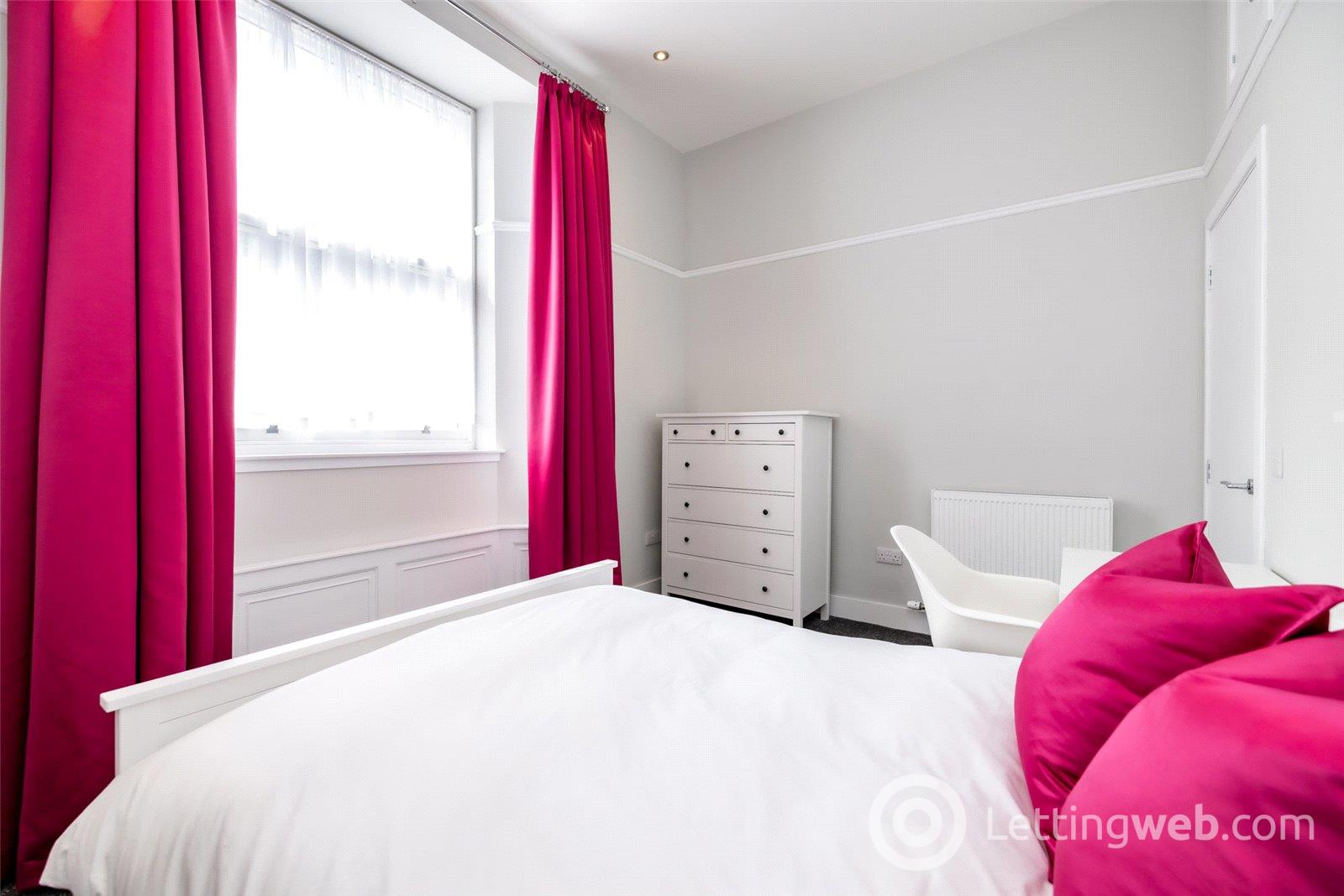 Property to rent in Union Street, Aberdeen, AB11