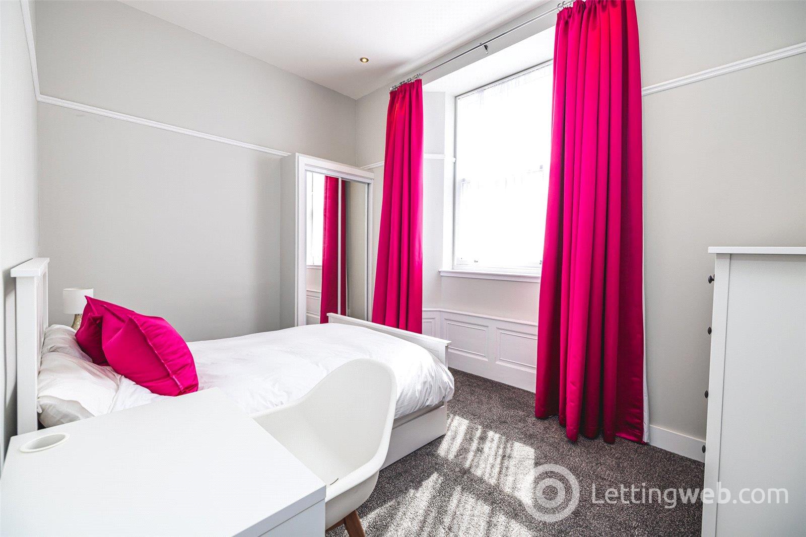 Property to rent in Union Street, Aberdeen, AB11