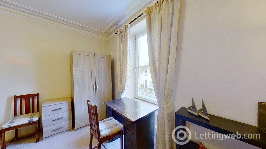 Property to rent in Chestnut Row, City Centre, Aberdeen, AB25