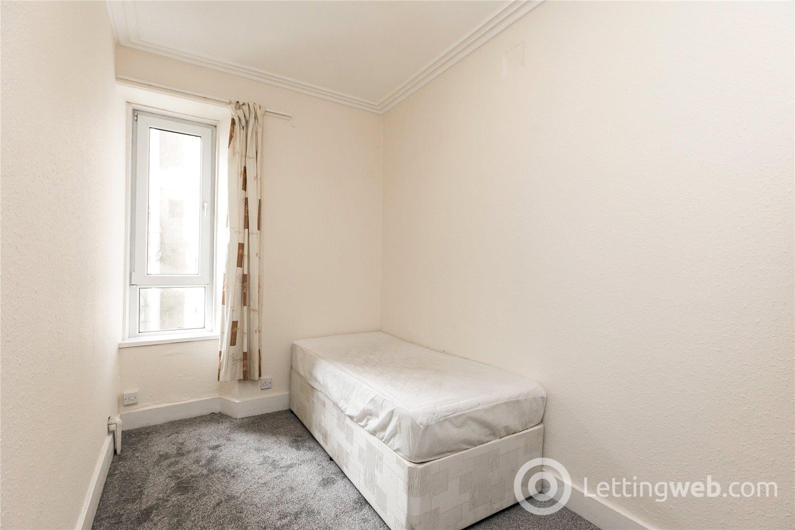 Property to rent in George Street, Aberdeen, AB25