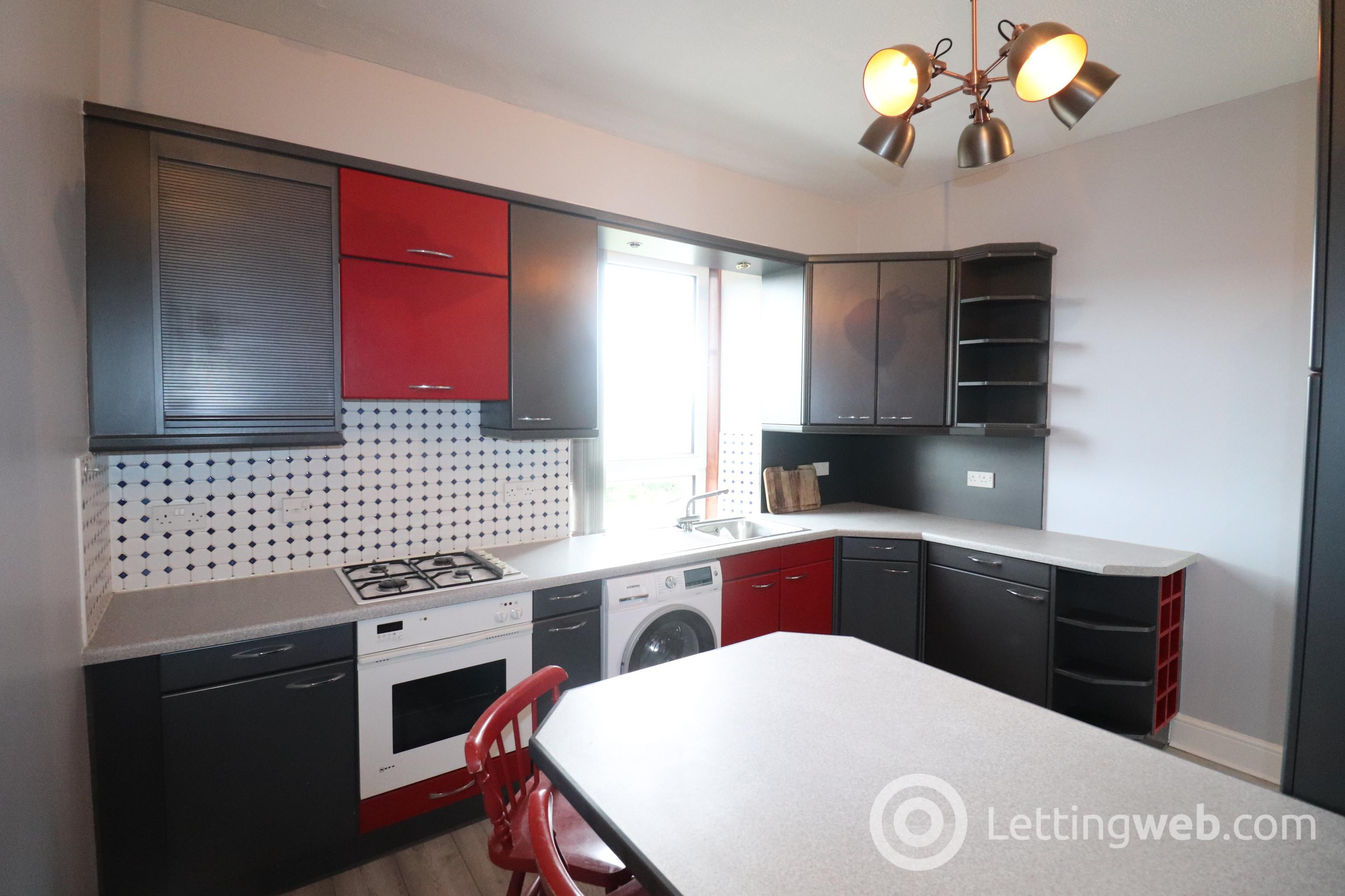 Property to rent in Union Grove, Aberdeen, AB10