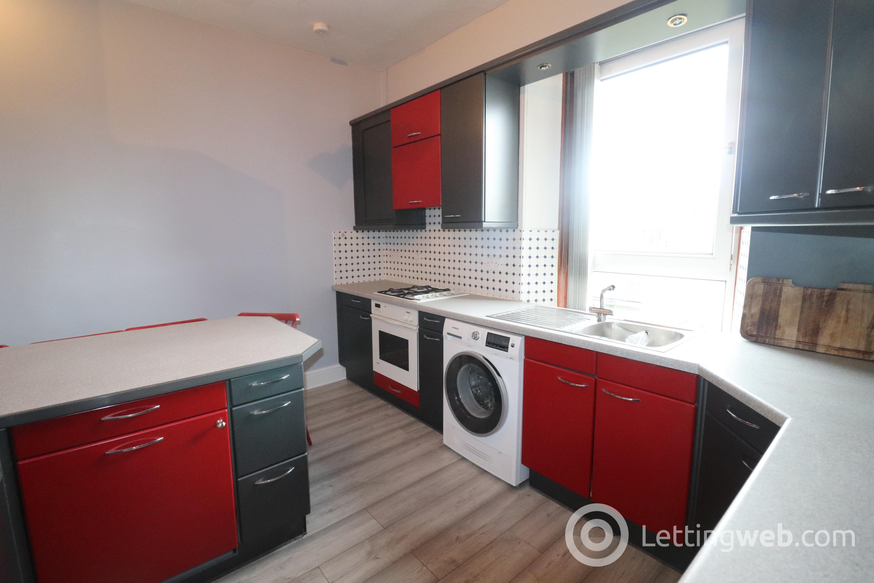 Property to rent in Union Grove, Aberdeen, AB10