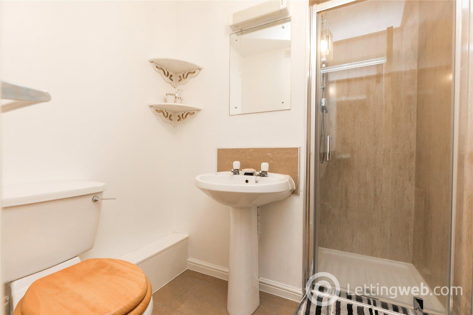 Property to rent in Stanley Street, Aberdeen, AB10