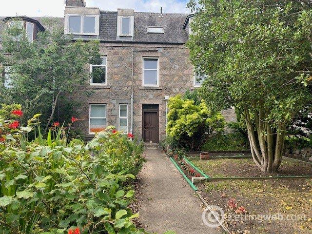 Property to rent in 39C Nellfield Place, West End, Aberdeen, AB10