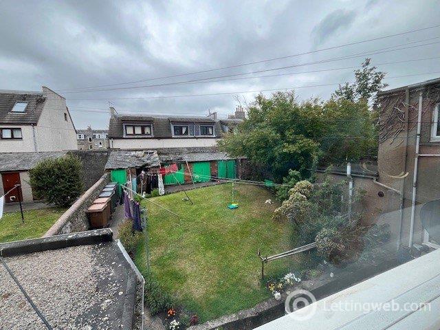 Property to rent in 39C Nellfield Place, West End, Aberdeen, AB10