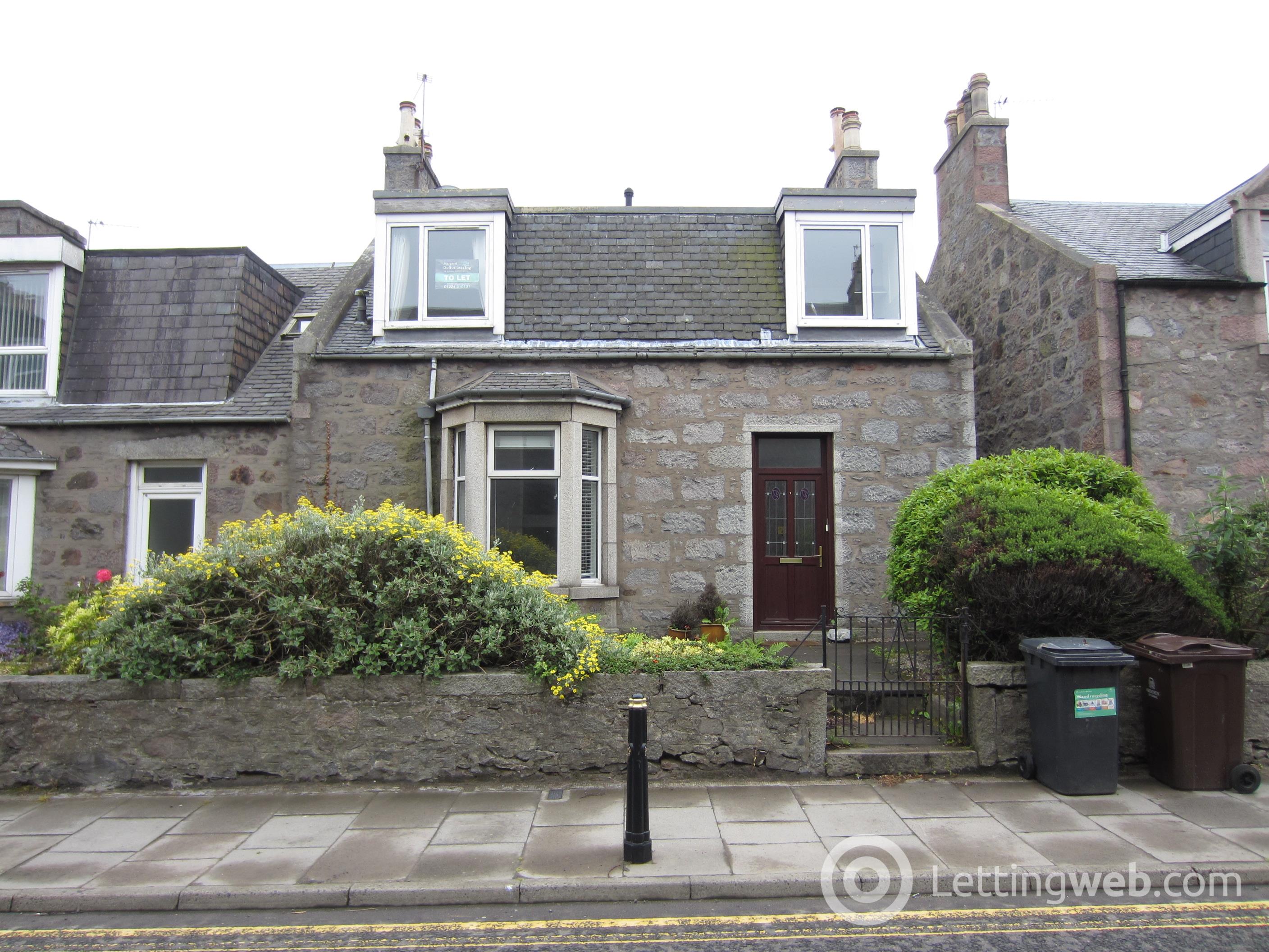 Property to rent in Broomhill Road, Aberdeen, AB10