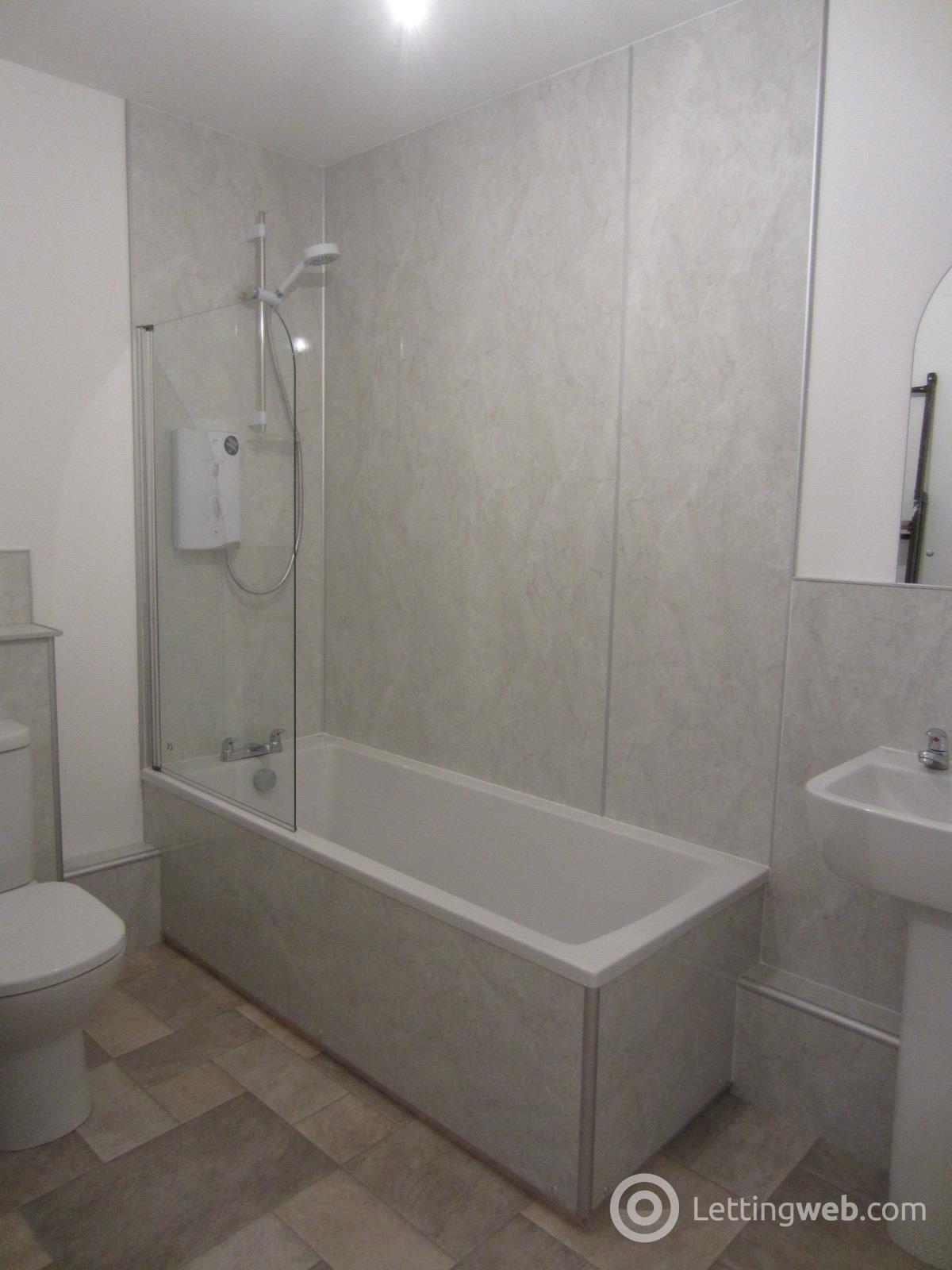 Property to rent in 3A Commerce Street, Aberdeen, AB11