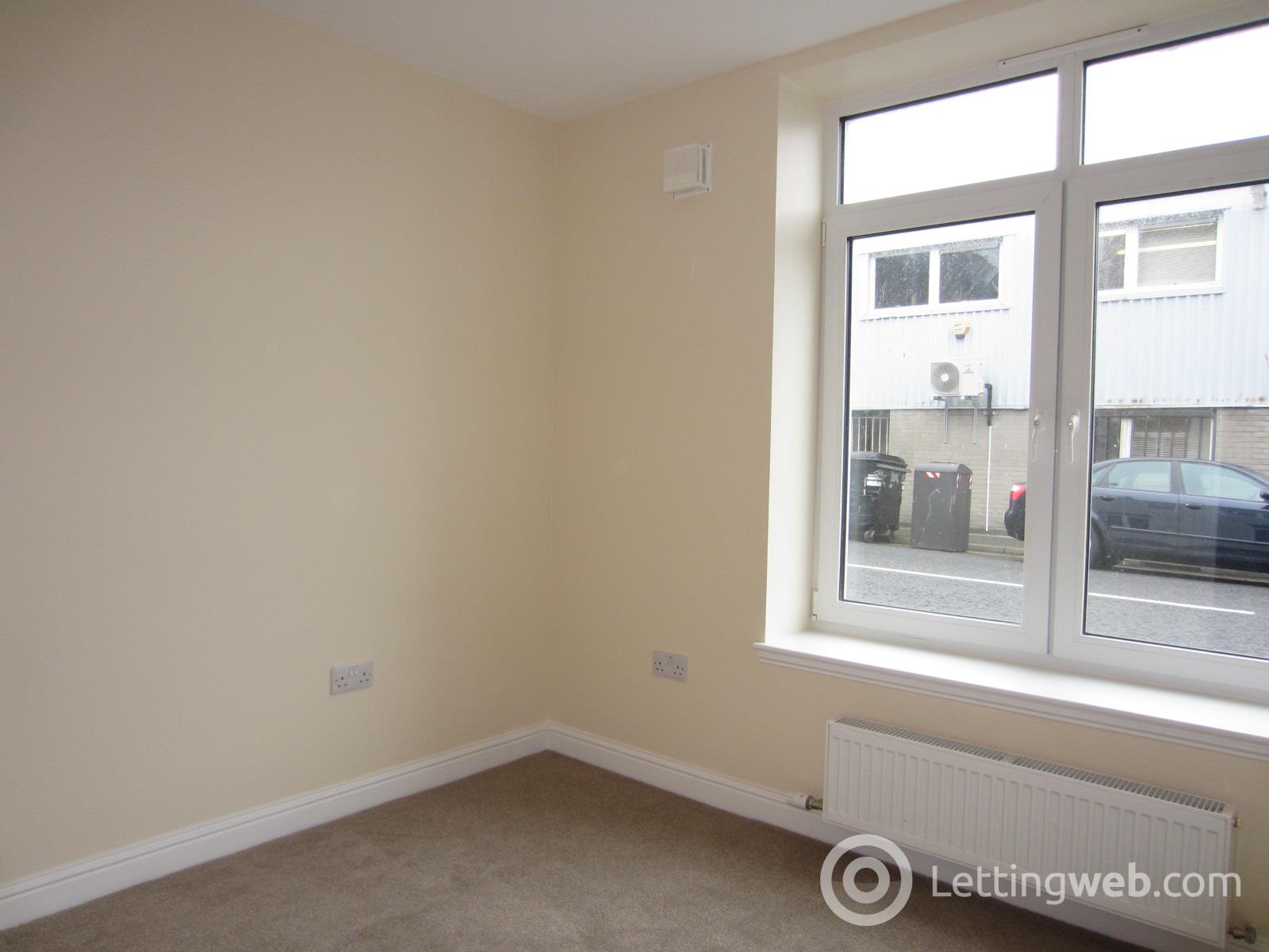 Property to rent in 3A Commerce Street, Aberdeen, AB11