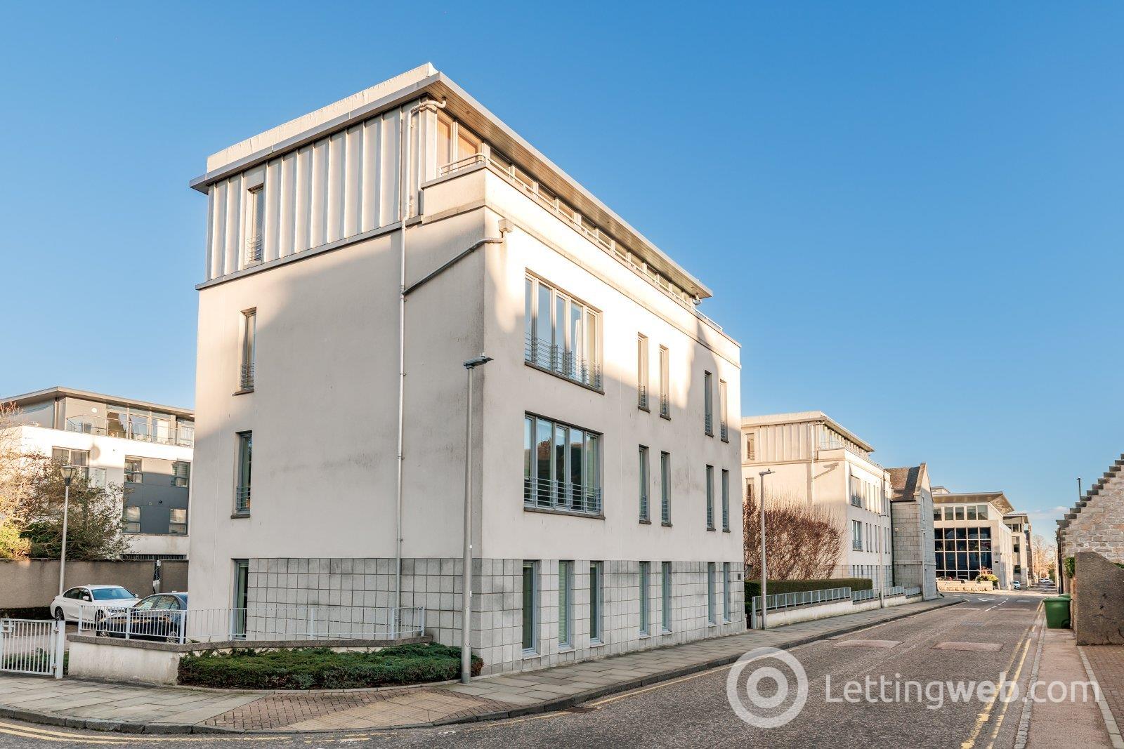 Property to rent in Dempsey Court, Queens Lane North, West End, Aberdeen, AB15