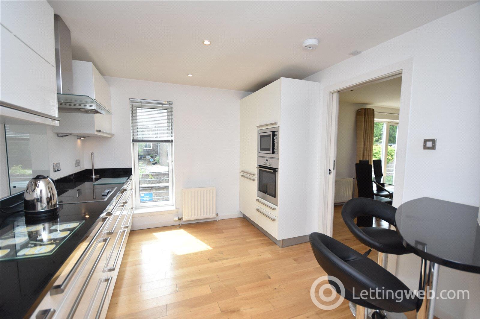 Property to rent in Dempsey Court, Queens Lane North, West End, Aberdeen, AB15