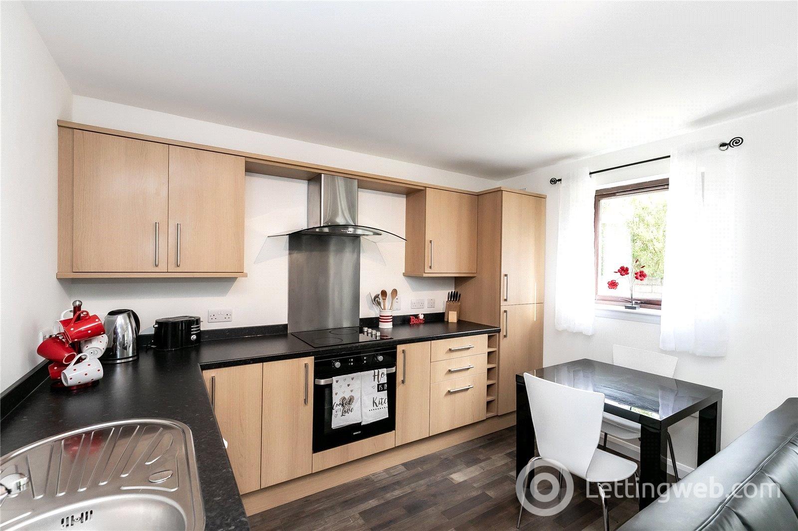 Property to rent in Canal Place, Aberdeen, AB24