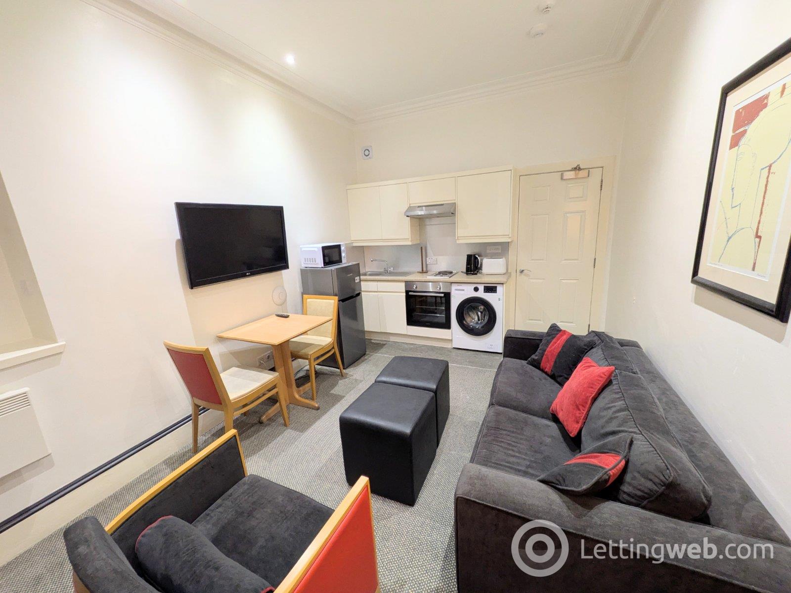 Property to rent in Baker Street, Aberdeen, AB25