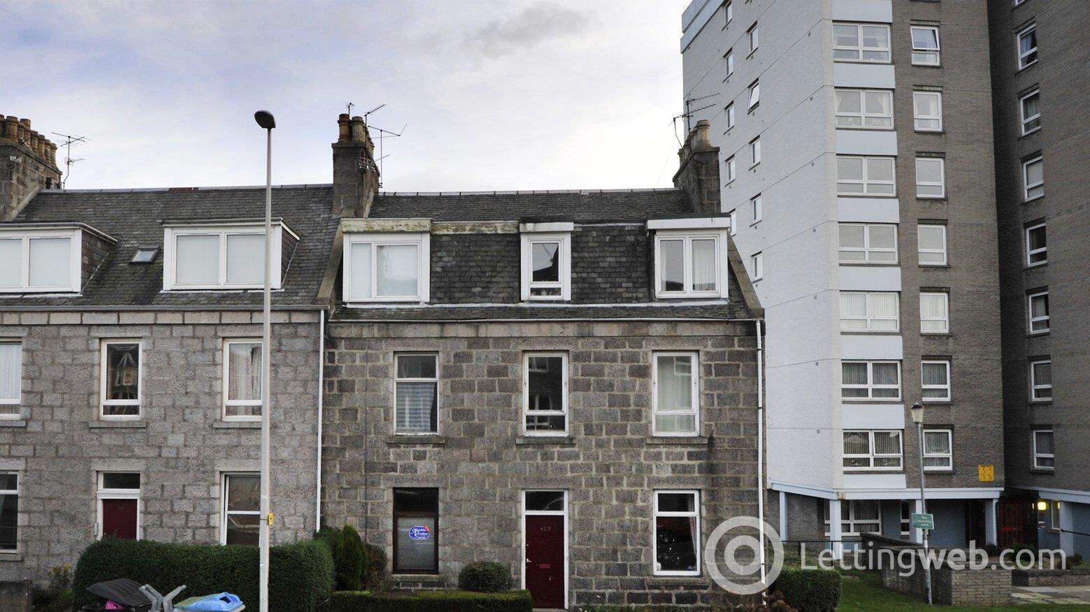 Property to rent in Holburn Street, Ground Floor Left, Aberdeen, AB10