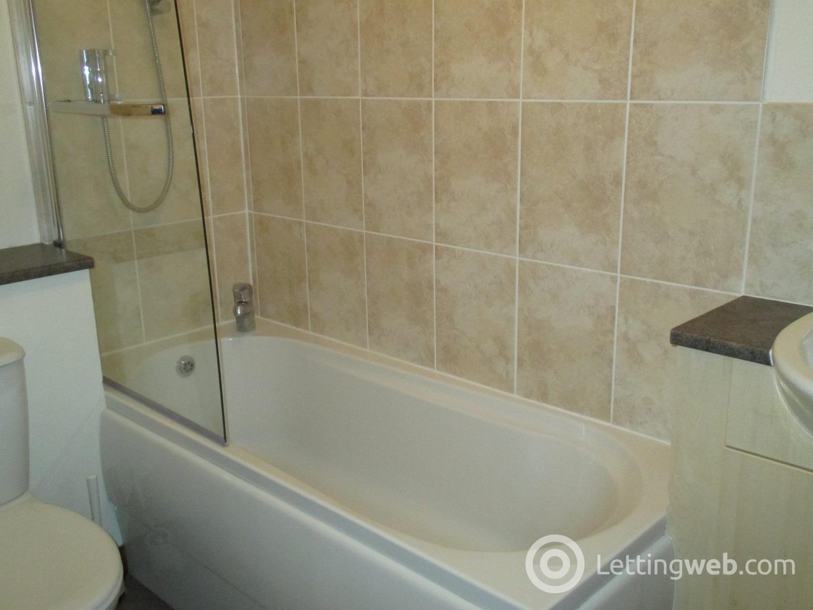 Property to rent in Strawberry Bank Parade, Aberdeen, AB11