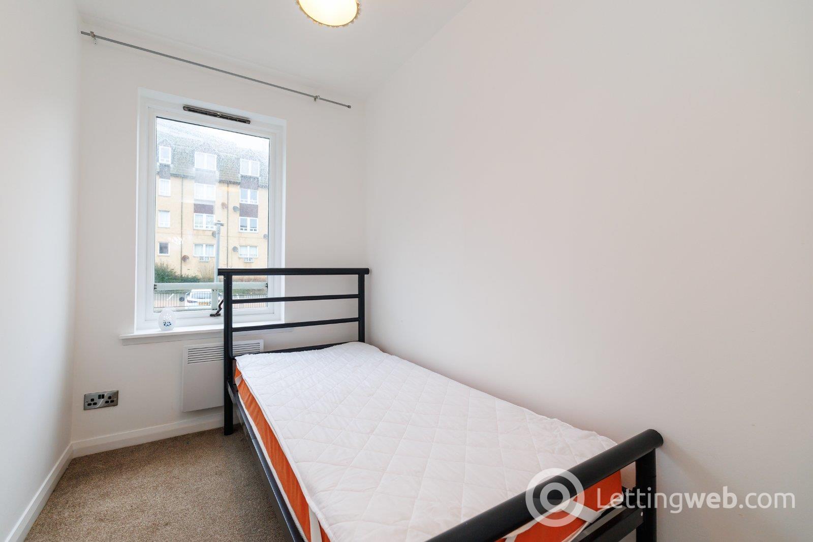 Property to rent in Strawberry Bank Parade, Aberdeen, AB11