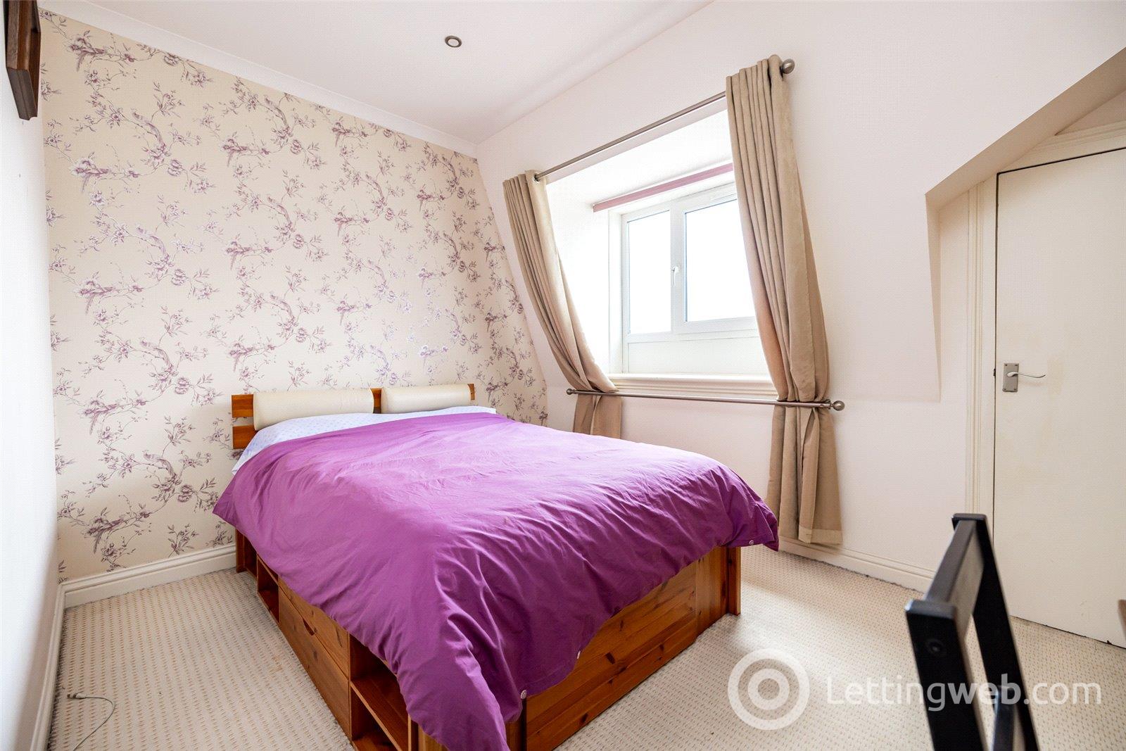 Property to rent in George Street, Top Floor Right, Aberdeen, AB25