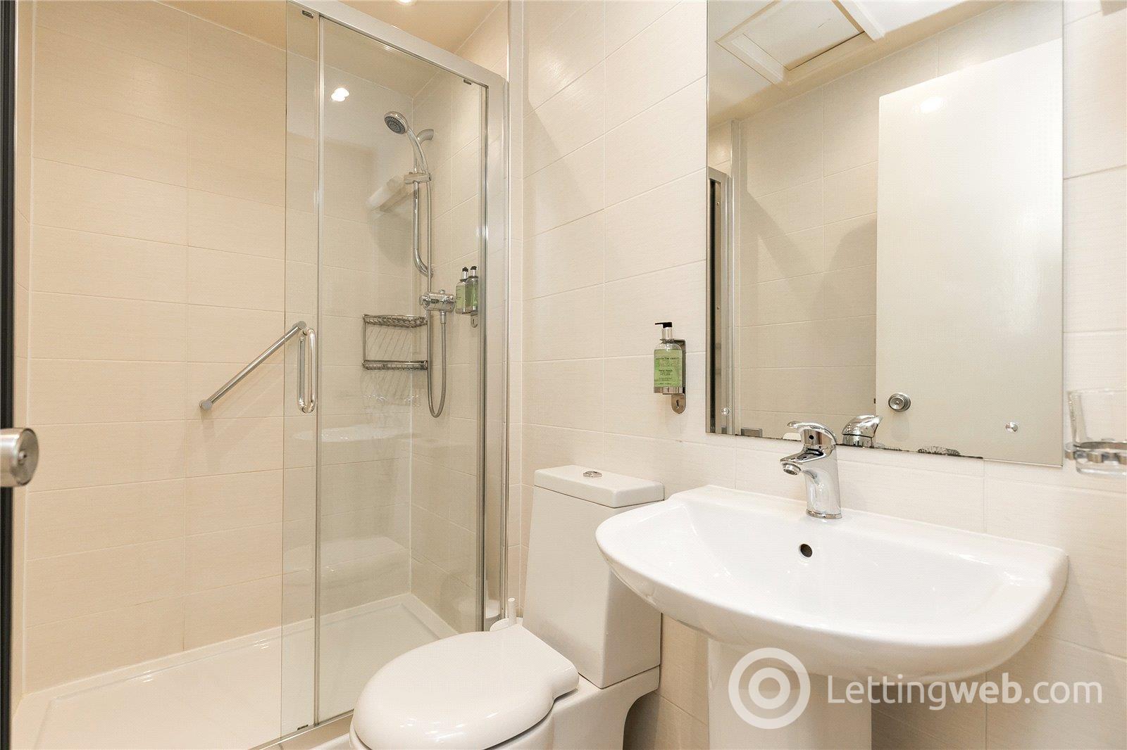 Property to rent in Baker Street, Aberdeen, AB25
