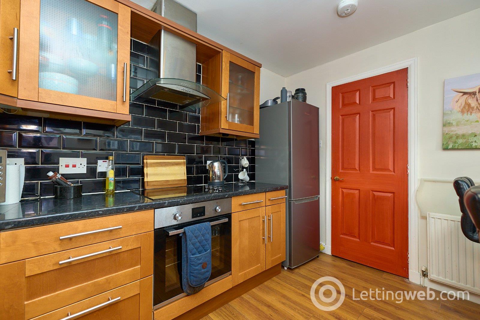 Property to rent in Berry Street, Top Floor Right, City Centre, Aberdeen, AB25