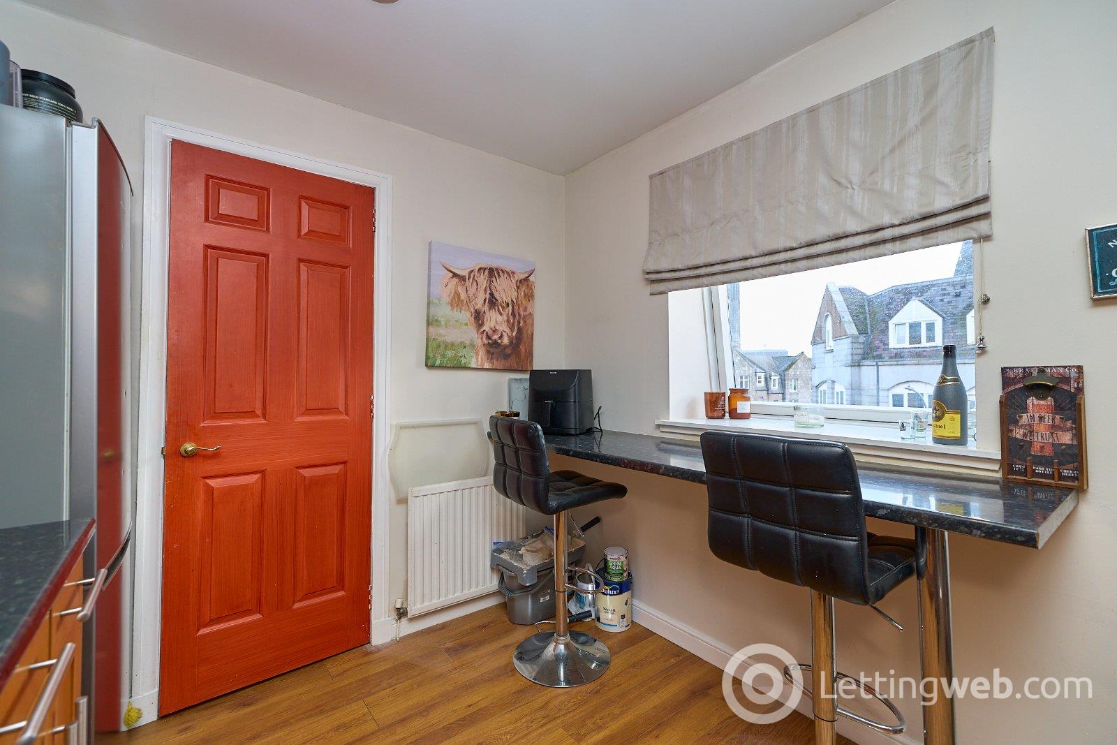 Property to rent in Berry Street, Top Floor Right, City Centre, Aberdeen, AB25