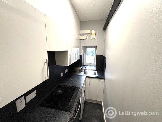 Property to rent in 41 Urquhart Road, Aberdeen, AB24